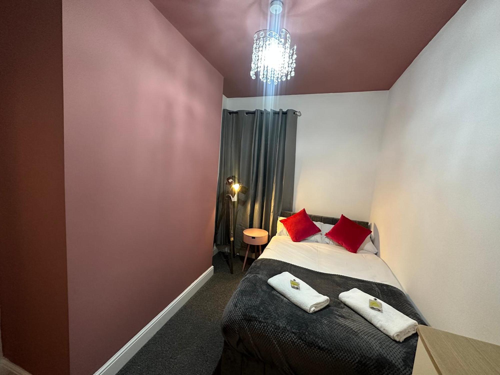 Broomfield Place Holiday home *